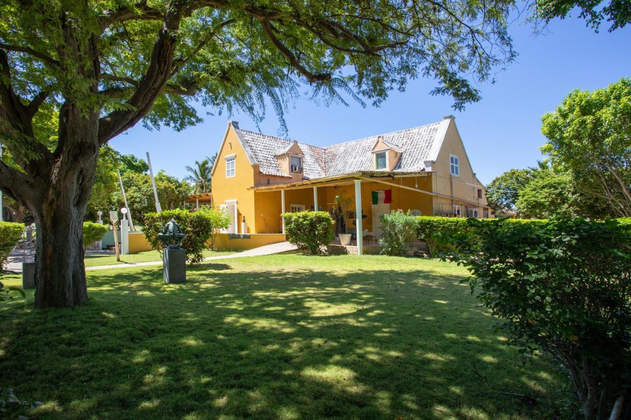 Blue Bay Bungalows Esterno foto